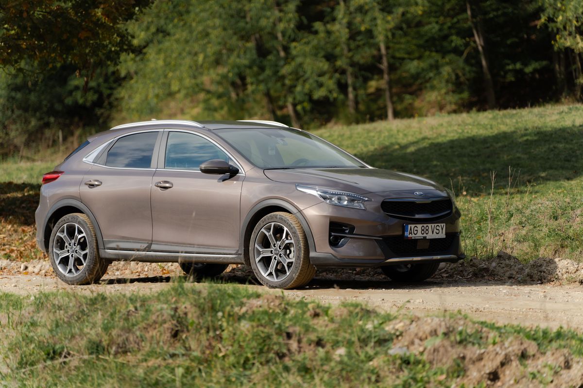 Modelos KIA disponíveis para aluguer na SIXT em Portugal