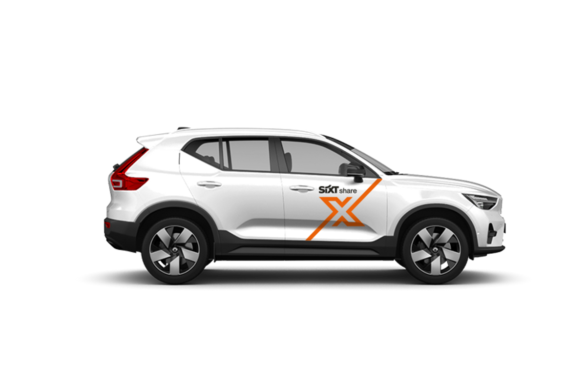 Volvo EX40