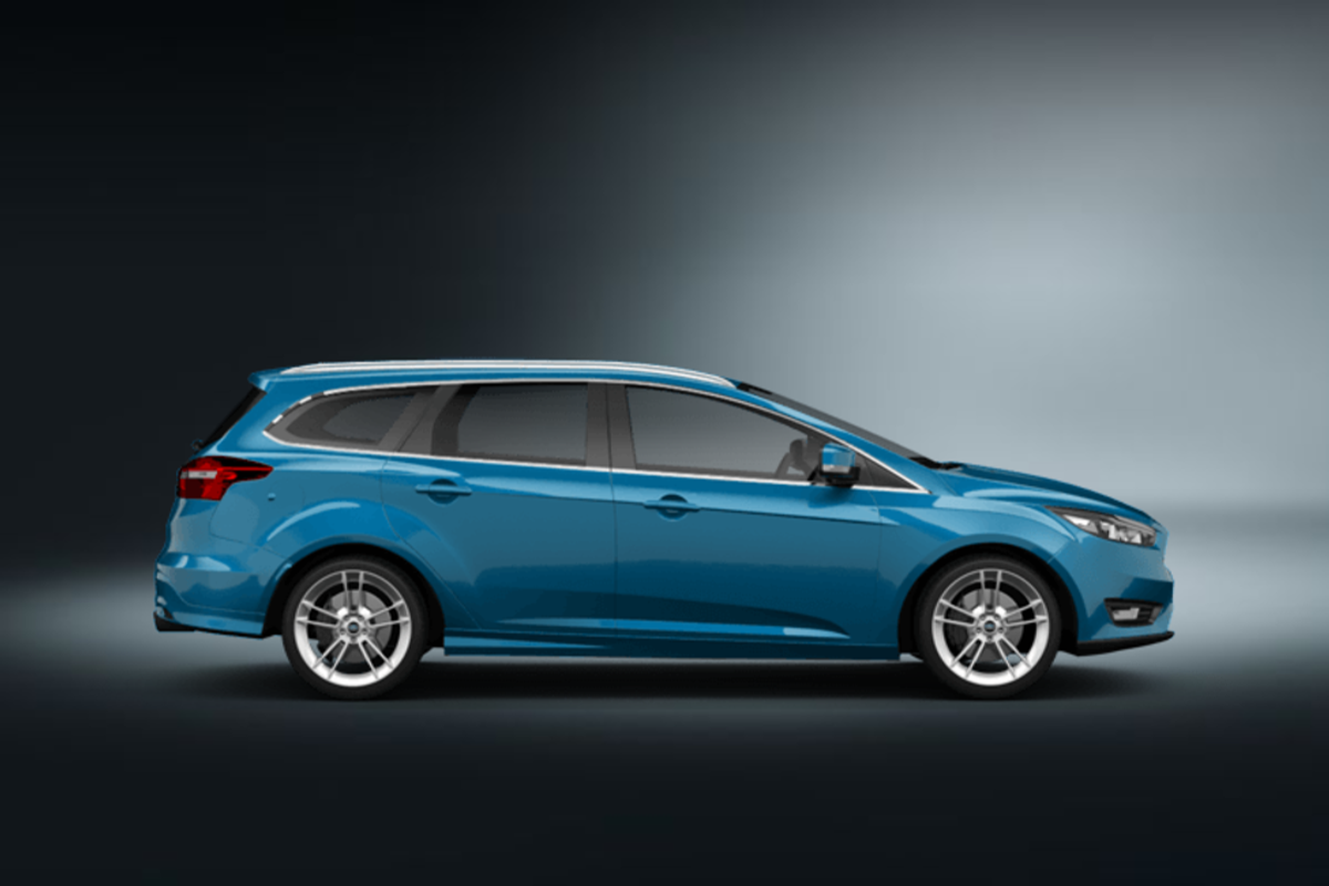 ford focus kombi blau 2015