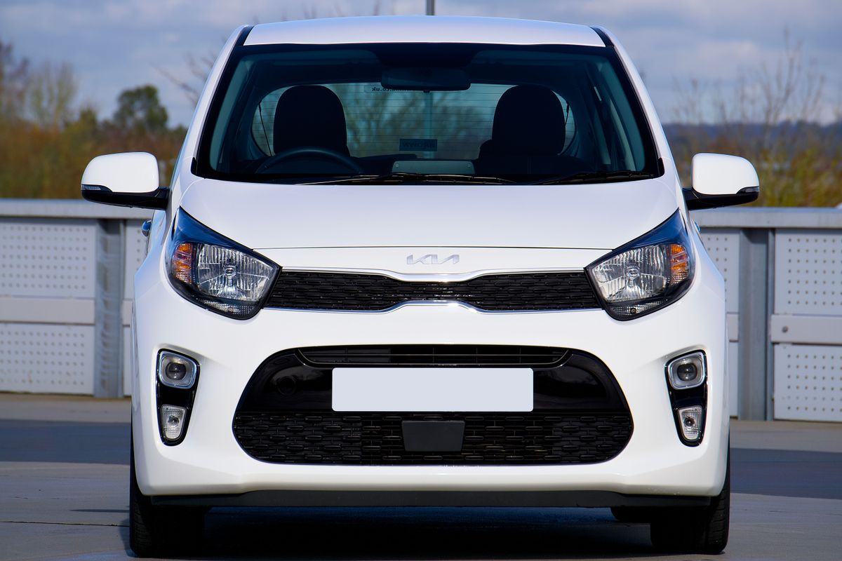 Modelos KIA disponíveis para aluguer na SIXT em Portugal