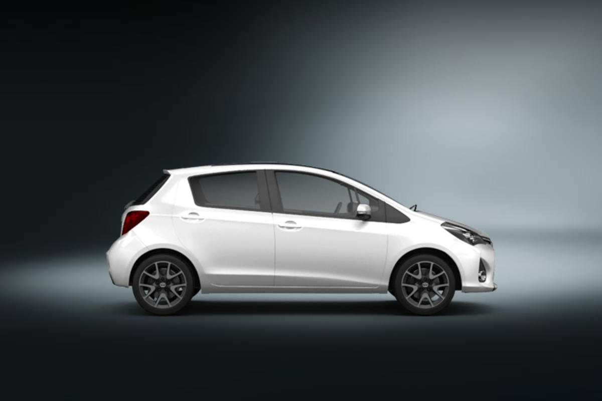 toyota yaris 5d weiss 2017