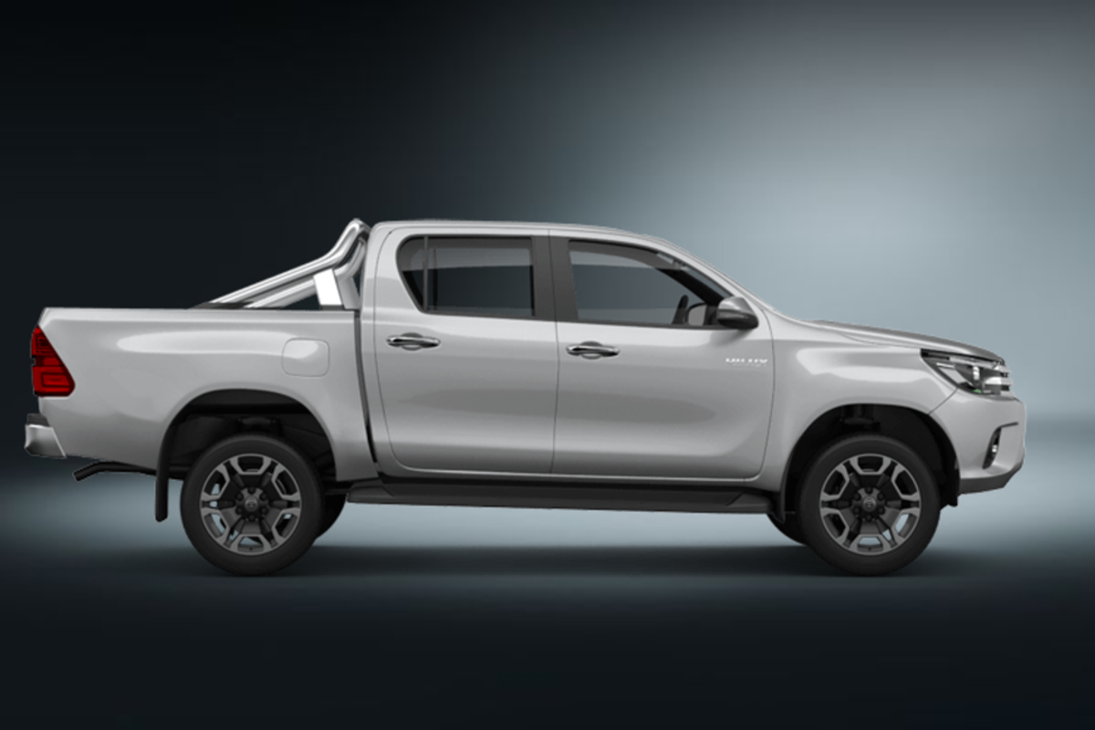 toyota hilux dcab silber 2016