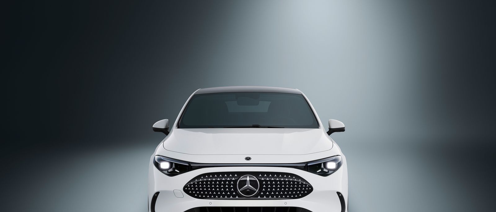 Genießen Sie Ihre Fahrt mit dem neuen vollelektrischen Mercedes-Benz CLA