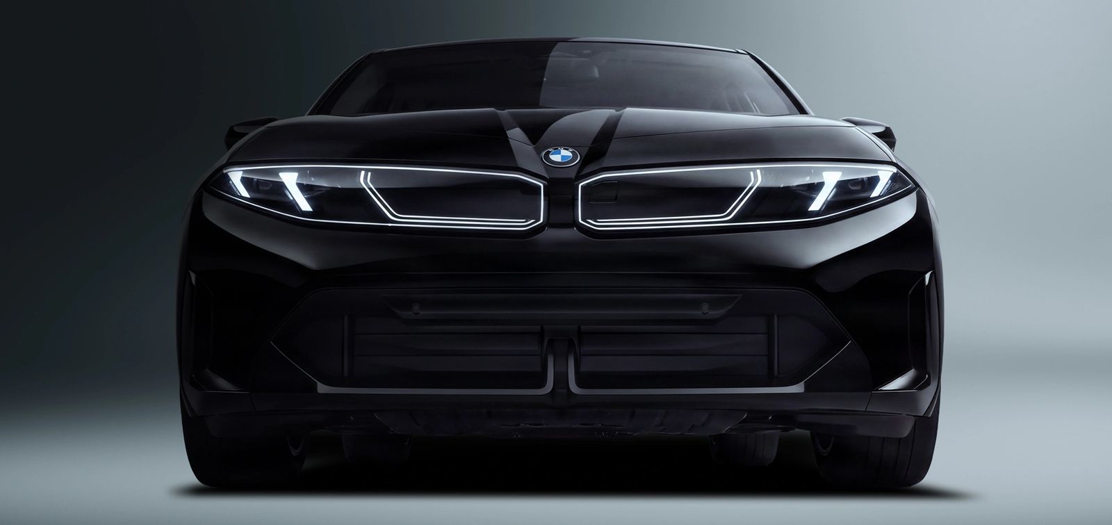 Der neue BMW i3 50 xDrive, Frontansicht im Studio