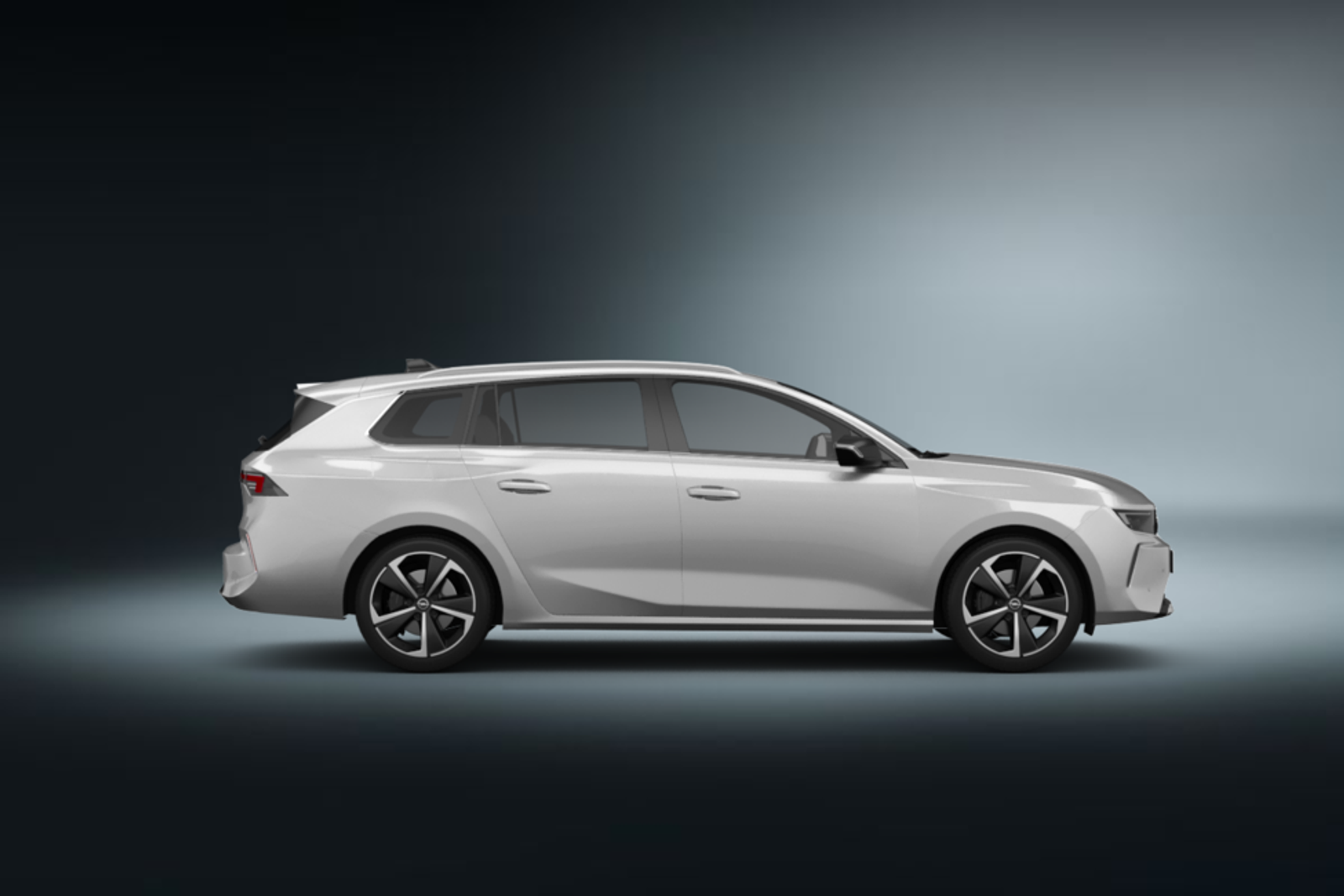 Opel Astra Sports Tourer para aluguer na SIXT