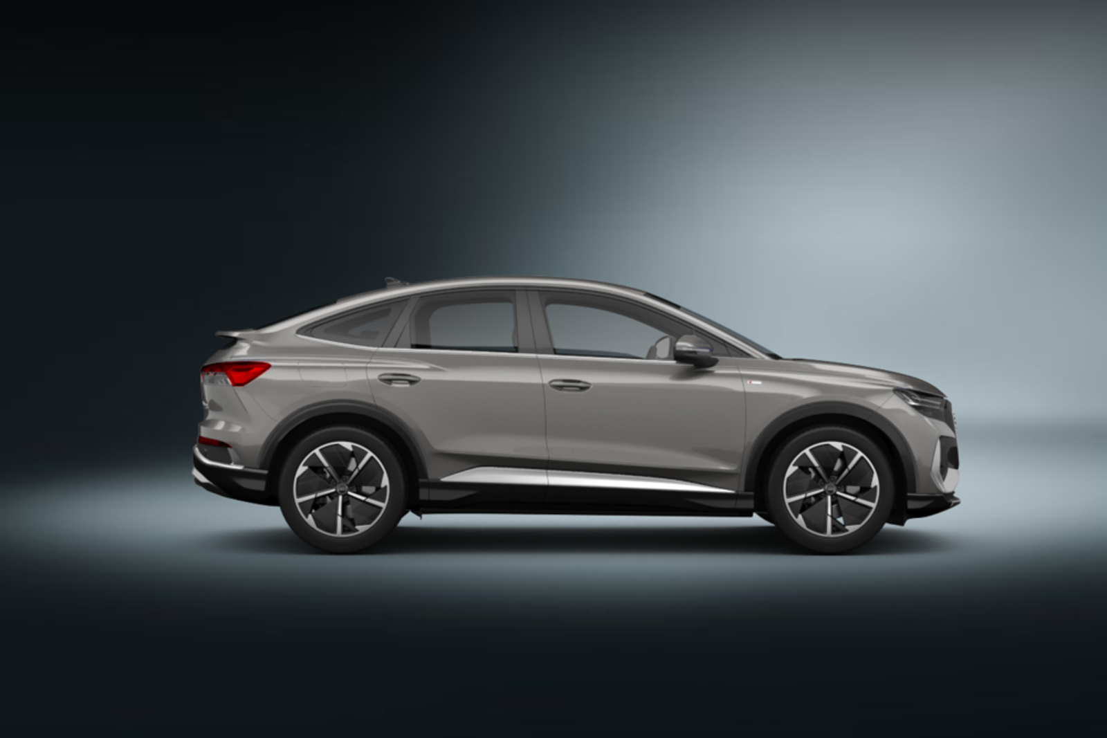 Audi Q4 e-tron elétrico para aluguer na SIXT em Portugal