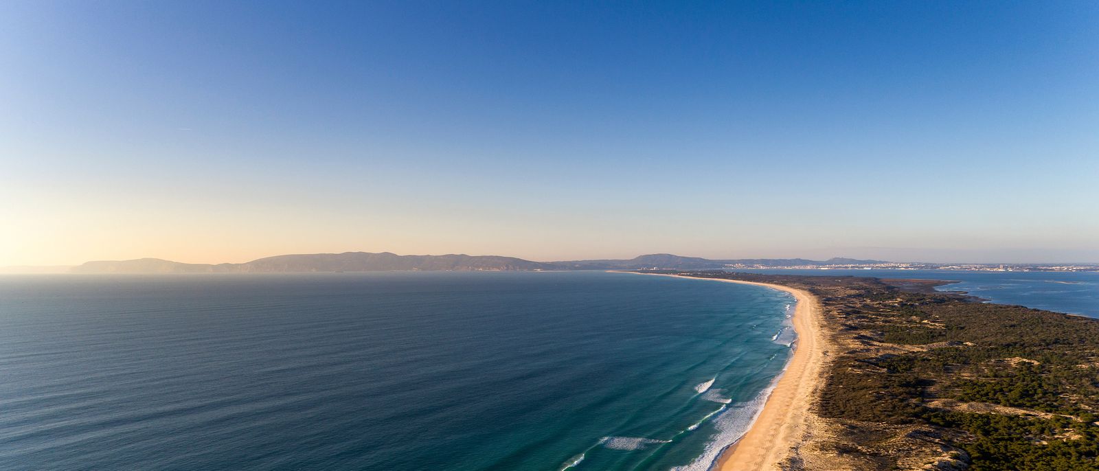 Alquiler de coches en Comporta-Carvalhal/Deliveries