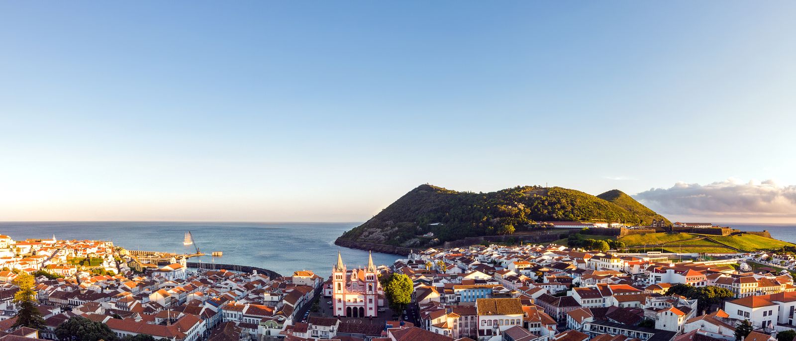 Autorent regioonis Angra do Heroismo