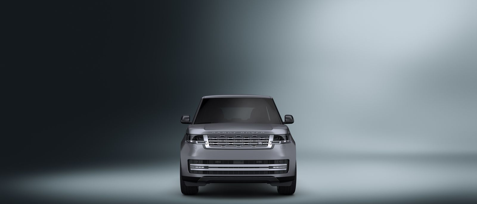 For fun on the road - hire a luxurious Range Rover