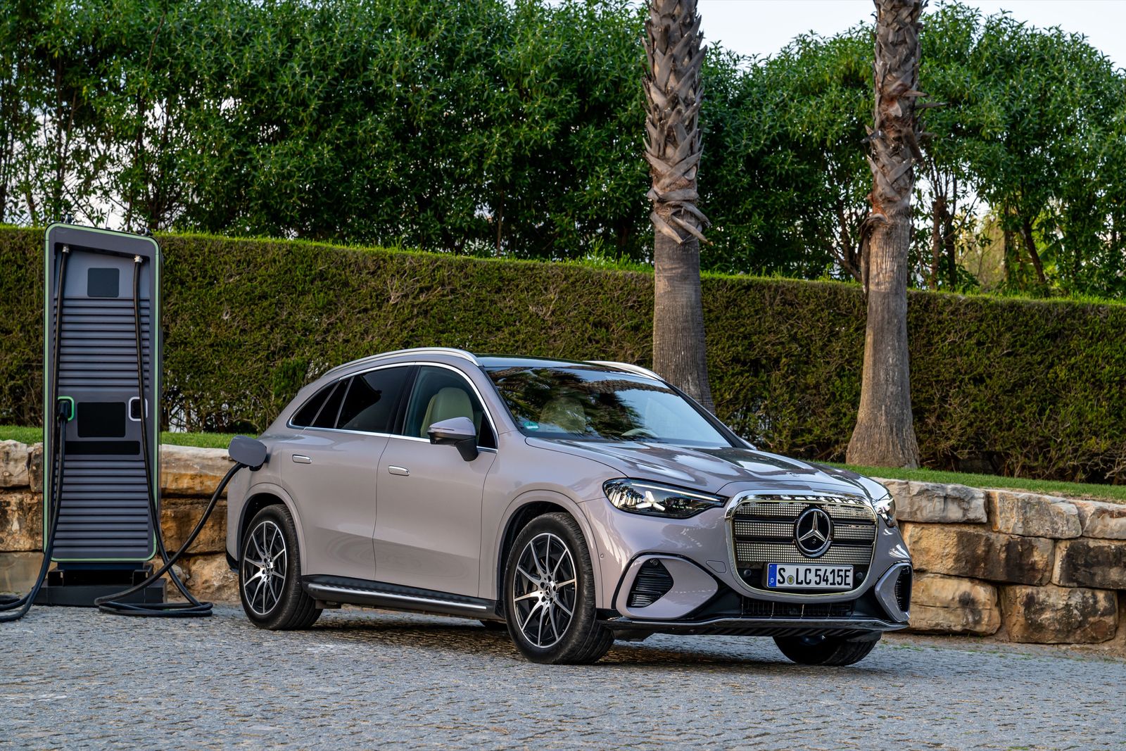 Mercedes-Benz GLC charging at a SIXT charge point