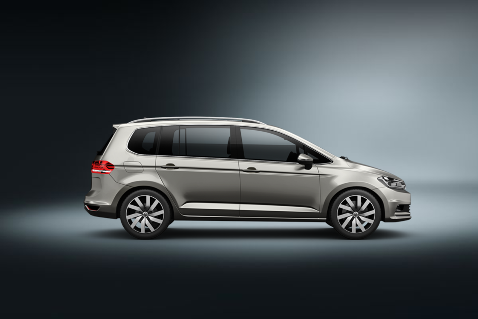 VW Touran in Silber