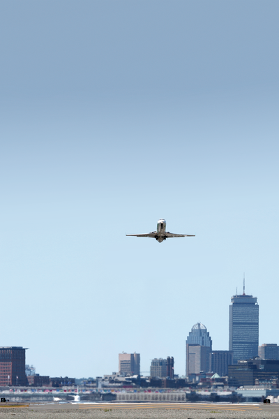 AVALIA ES SOBRE HERTZ CAR RENTAL BOSTON BOSTON LOGAN INTERNATIONAL AIRPORT BOS visual data 8