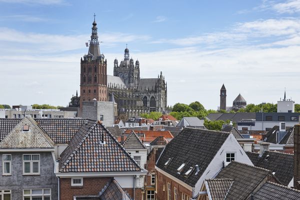 Découvrez Eindhoven avec votre voiture de location
