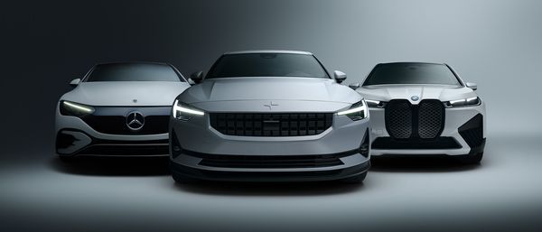 Mehrere E-Auto Modelle aus der SIXT Flotte