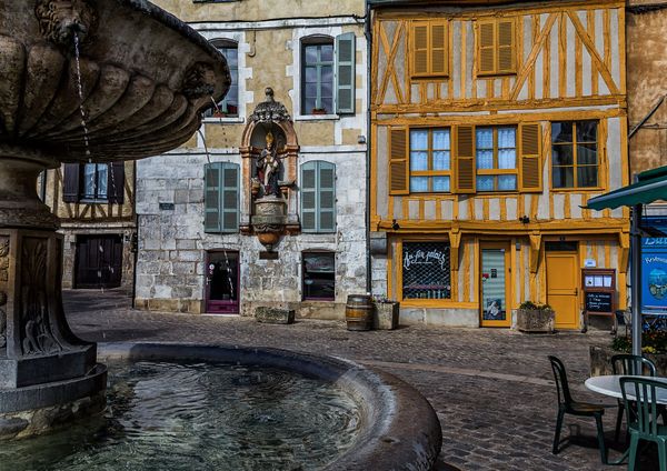 Alquiler de coches en Auxerre: Reserve un coche de alquiler barato