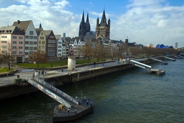 About the Cologne Central Train Station