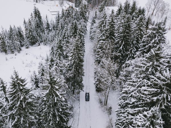 Unsere Fahrzeugflotte in den Bergen