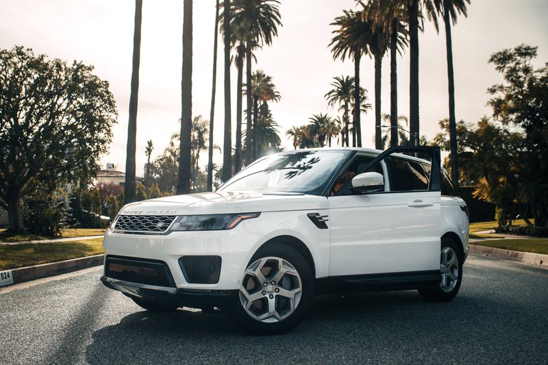 Car Rental at Inglewood (Local customers) SIXT rent a car